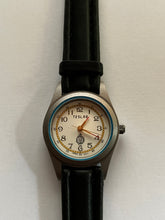 Lade das Bild in den Galerie-Viewer, Original amerikanische TESLAR-Uhr - Schutz gegen Elektrosmog - Damen/Kinderuhr
